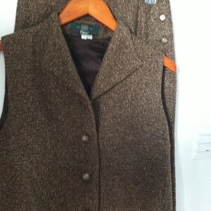 Elegant Brown Tweed Skirt Suit